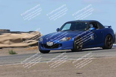 media/Oct-04-2025-OnGrid (Sat) [[44bd565ffa]]/Blue Group/Grapevine/